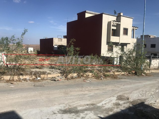 أرض منطقة فيلا 301م² حي الفرح مُسجَّلة