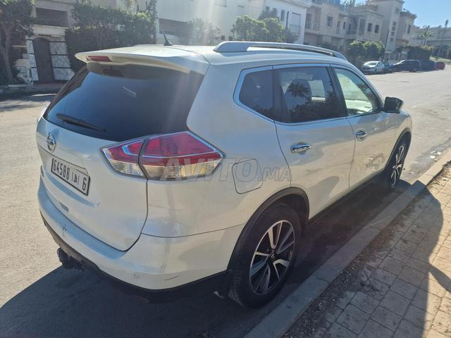 NISSAN XTRAIL EN TRES BONNE ETAT - 2