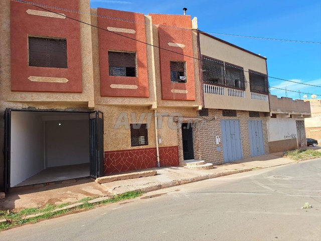 Garage commercial à vendre محل تجاري للبيع