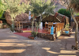 Belle maison traditionnelle 