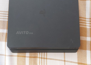 ps4 slim avec jeux neuf