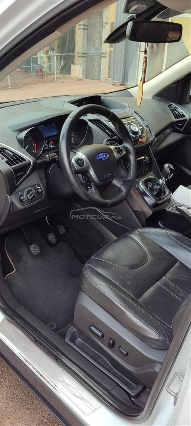 ford kuga titanium 
