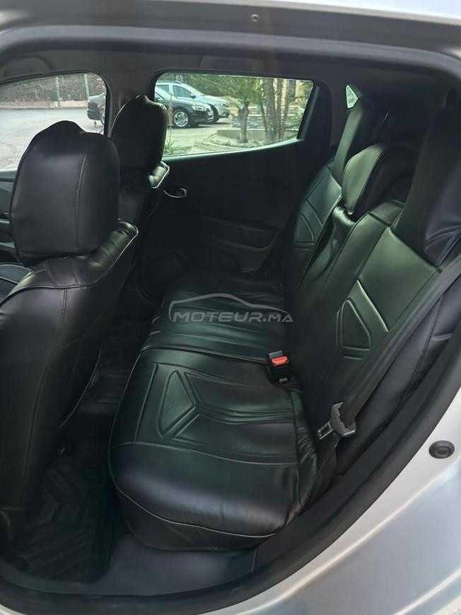 clio 4 autoumatique Tt options