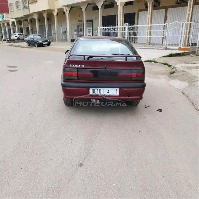 Renault 19 en bon état 