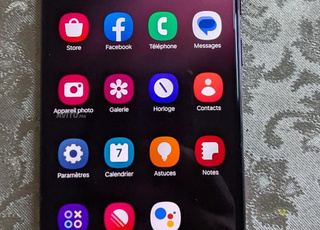 Samsung S22 ultra très bon état 