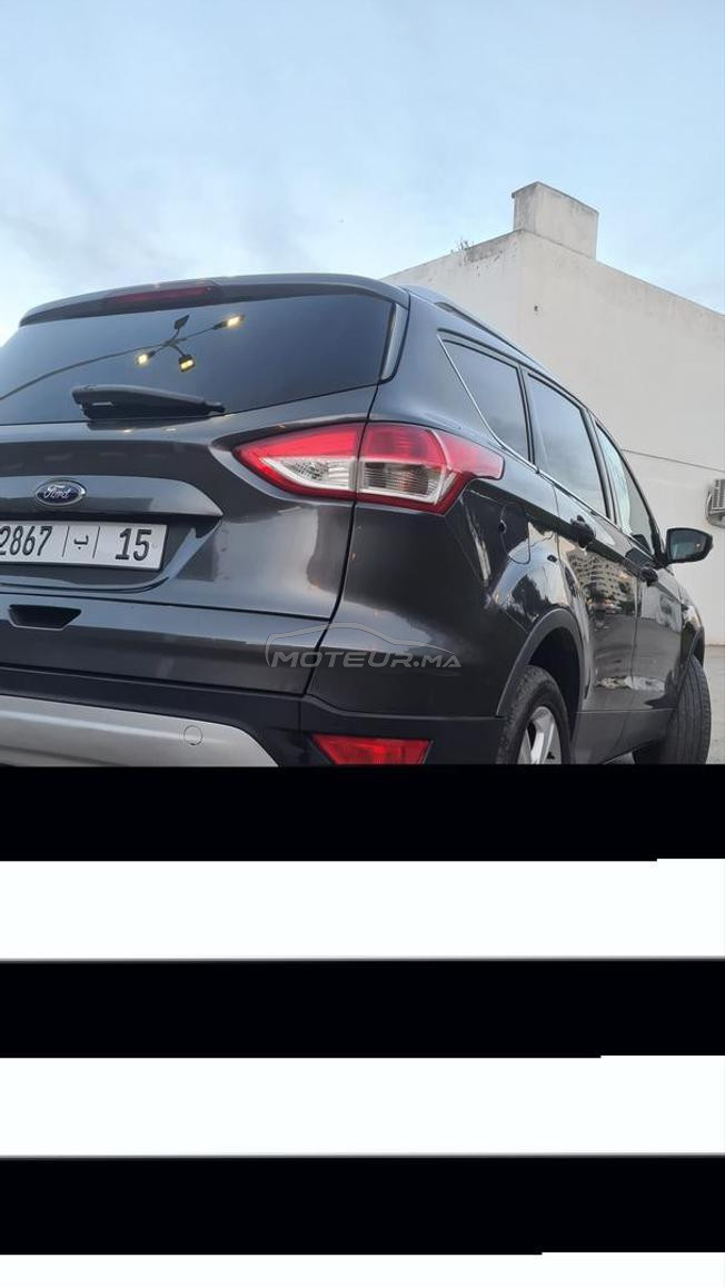 Ford Kuga premiere main 2015