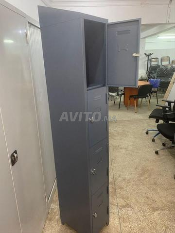 Vestiaire métallique multiporte 
