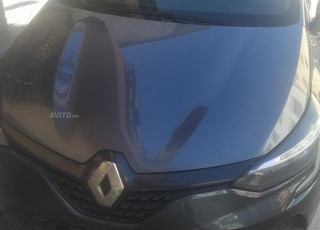 Renault Clio Essence Manuelle 2022 à Kénitra