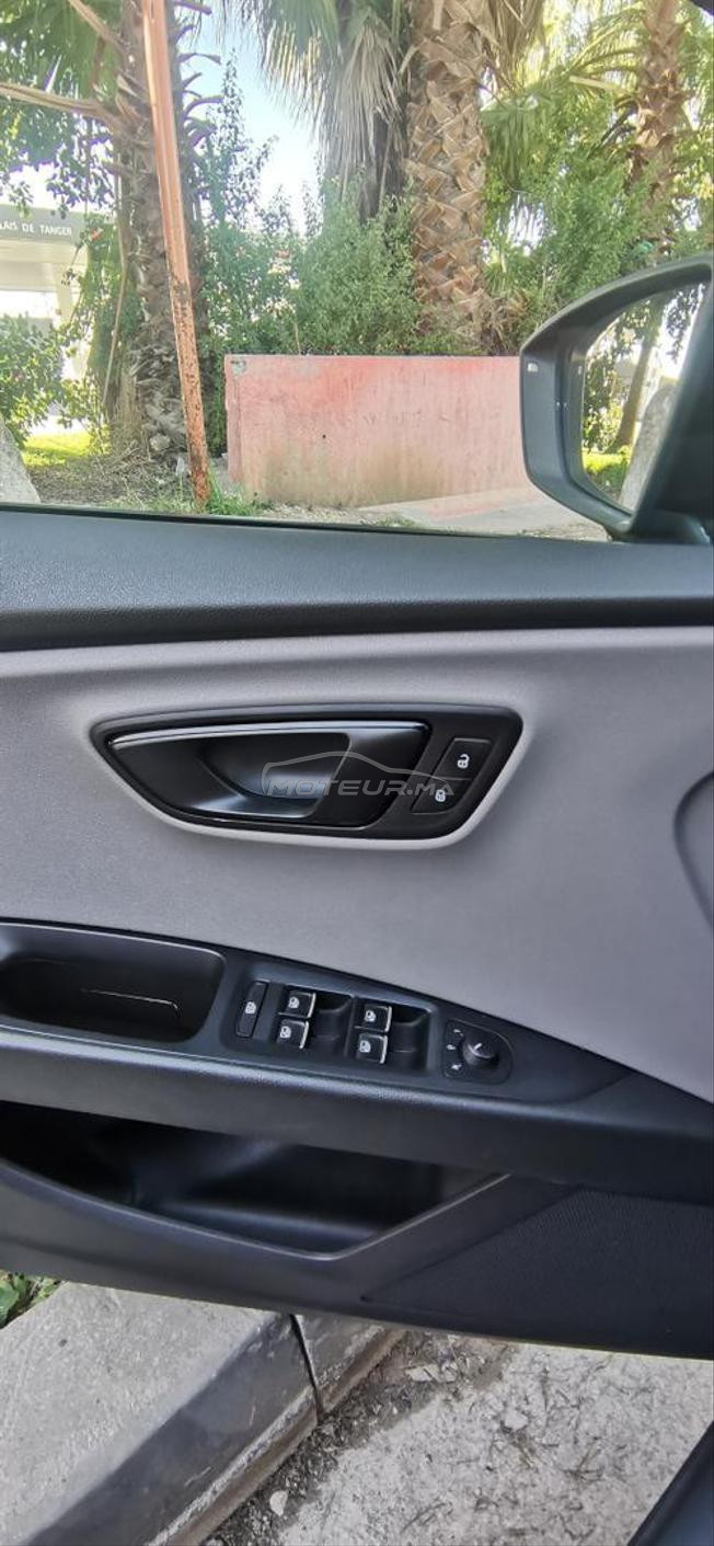 SEAT LEON BLACK LINE 
