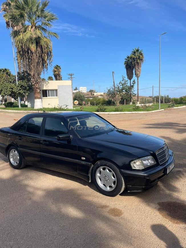 Mercedes C220 Diesel modèle 1997 diwana 2010