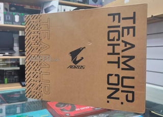 GIGABYTE AORUS 16X I9 14900HX 32GB 2TB RTX 4070