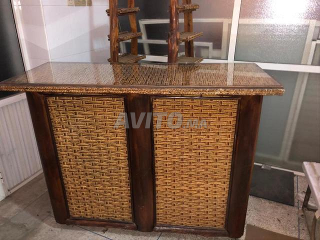 comptoir, 2 présentoirs et 3 separateur