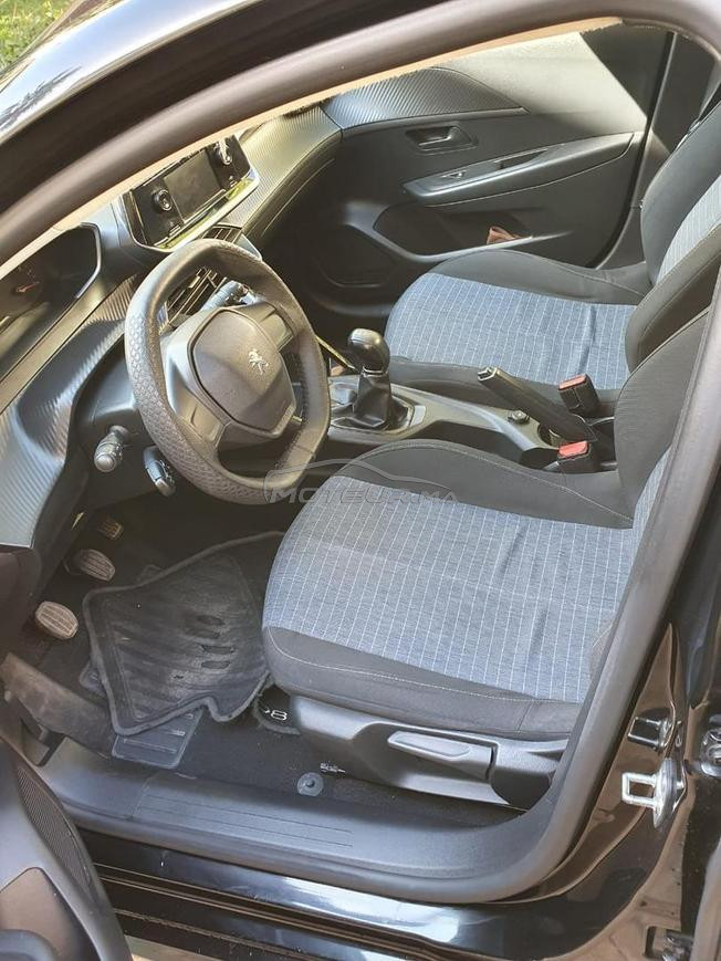 Peugeot 208 2022