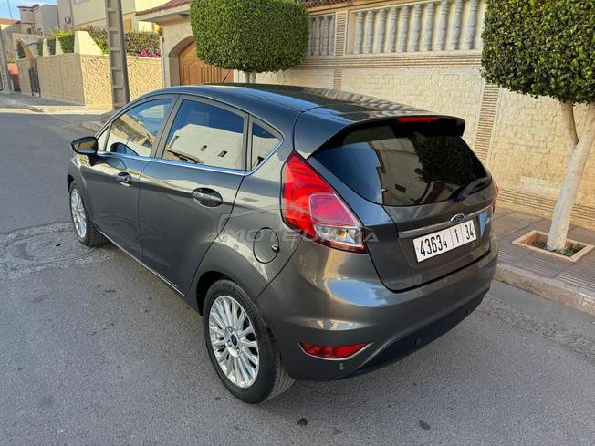 Ford fiesta titanium 