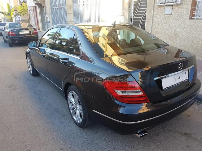 Mercedes-Benz 220 Diesel Automatique 2012 à Rabat