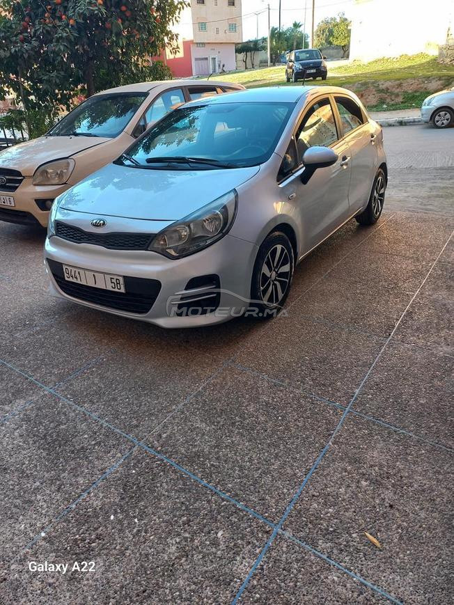kia Rio  modèle 2015