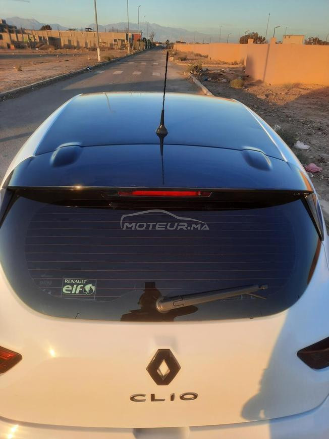 Renault Clio Diesel Manuelle 2018 à Ouled Teïma