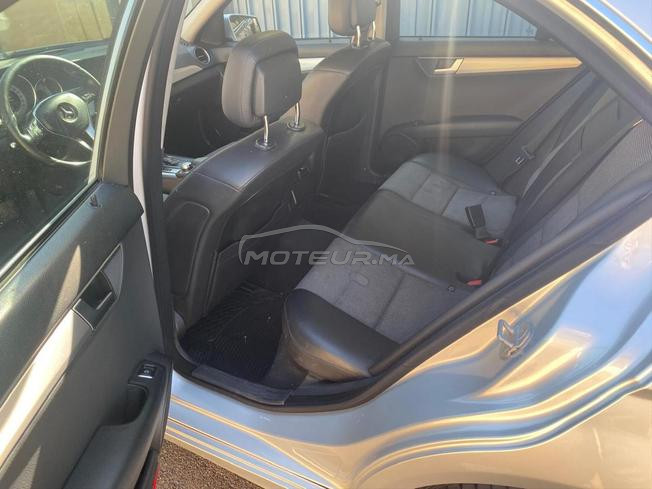 Mercedes-Benz 220 Diesel Automatique 2014 à Fès