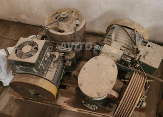 2 MOTEURS ASCENSEURS SCHINDLER