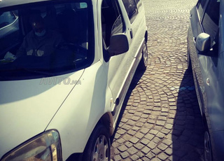 Peugeot partner module 2006 Gasoil 5 porte