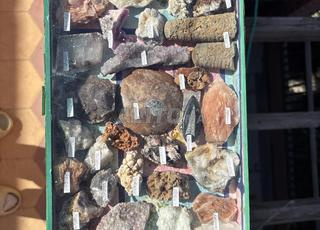 Collection de pierre precieuse (Oukaïmden)