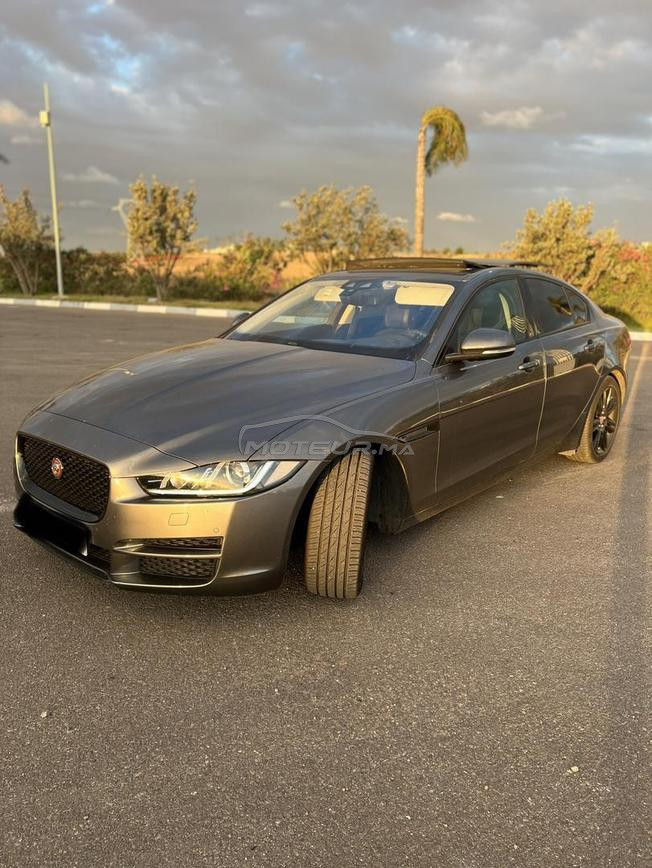 Jaguar XE 20D diesel black edition