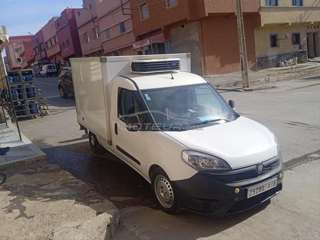 Fiat Doblo Diesel Manuelle 2018 à Benslimane