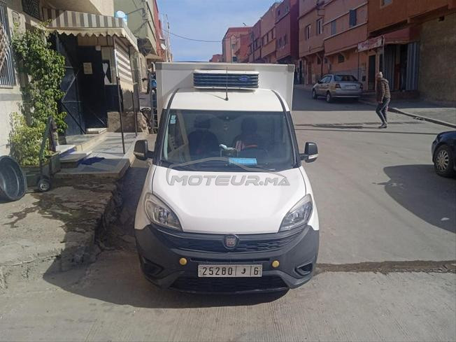 Fiat Doblo Diesel Manuelle 2018 à Benslimane