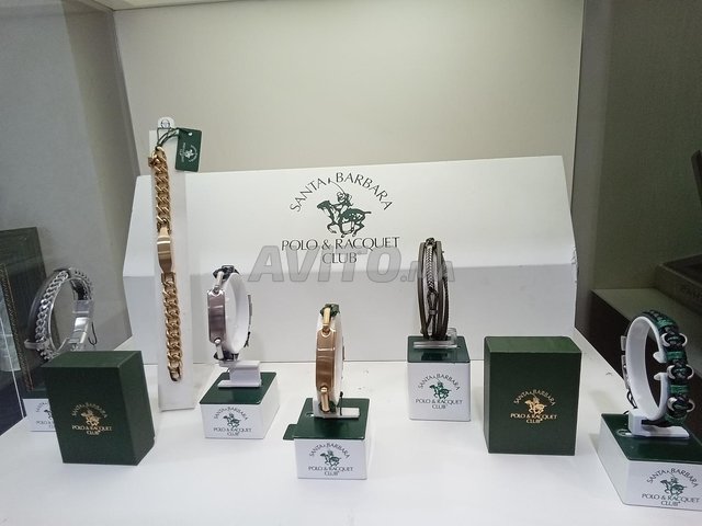 nous sommes distributeur exclusif montres