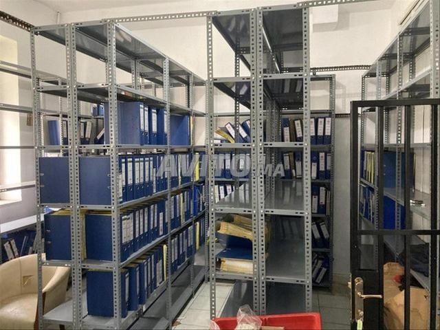 LES ÉTAGÈRES DE STOCKAGE 