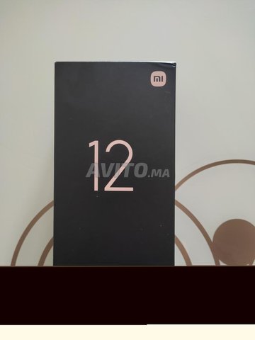 Xiaomi 12pro 5G purble   8G RAM / 256G ROM/