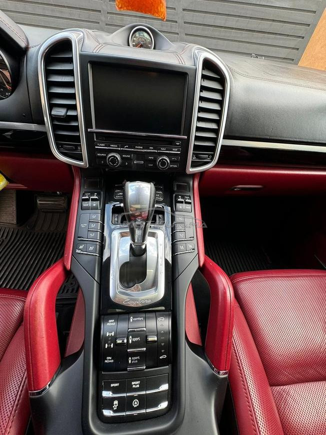 porsche cayenne 2016