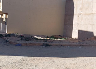 بقعة أرضية للبيع 