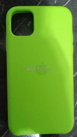 Green Iphone 11  case 