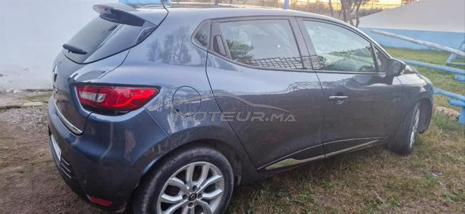 Clio a vendre 
