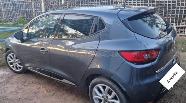 Clio a vendre 