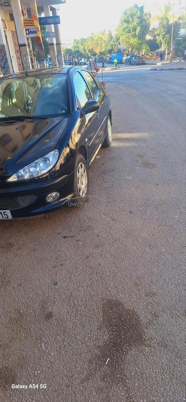 Peugeot 206 Essence Manuelle 2010 à Fès