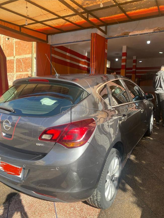 Opel Astra Diesel Manuelle 2012 à Meknès