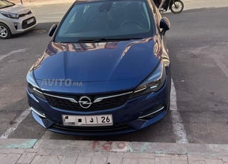 Opel Astra Diesel Automatique 2020 à Marrakech