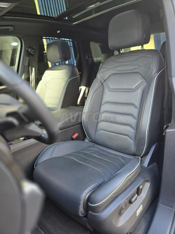 Volkswagen Touareg Diesel Automatique 2024 à Casa