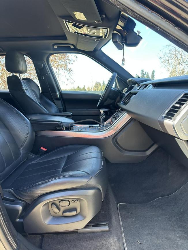 Range rover sport dynamique full options bon état 