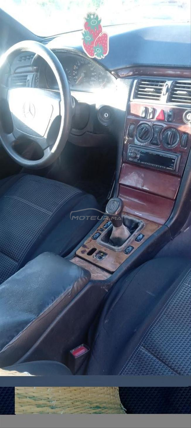 مرسيديس e220d 