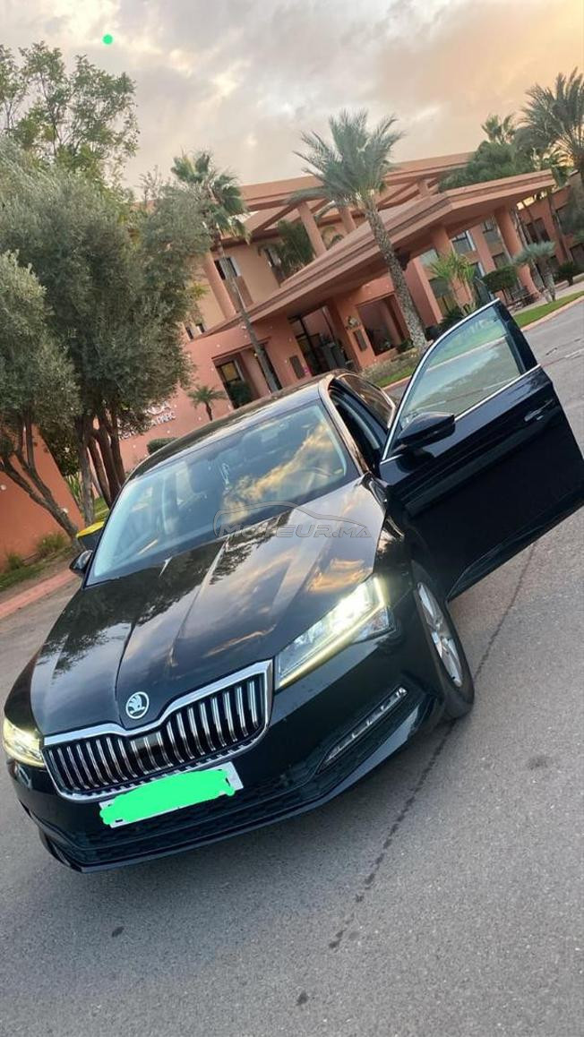 Skoda Superb Diesel Automatique 2023 à Marrakech
