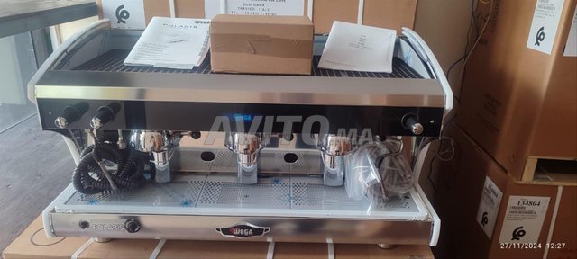 MACHINE À CAFÉ WEGA NEUF 