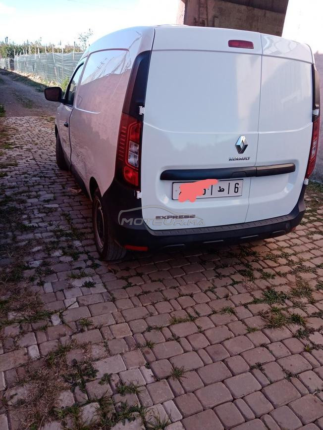 renault express 