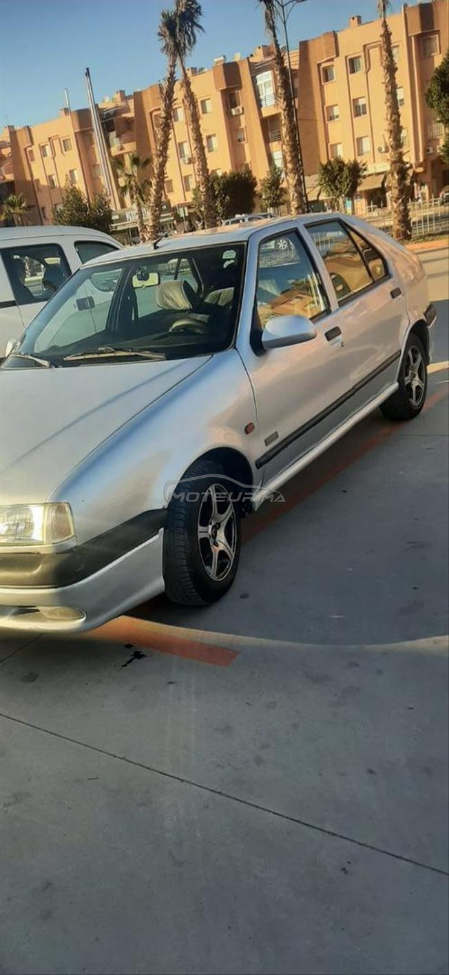 Renault 19 