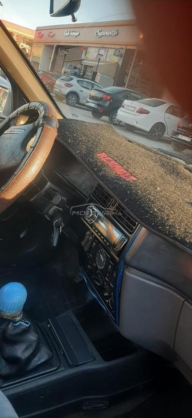 Renault 19 