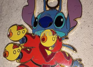 Disney Disneyland Resort Stitch  Medallion paris
