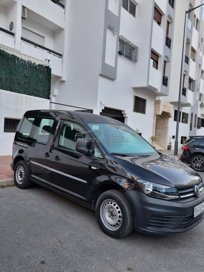 Volkswagen Caddy Diesel Manuelle 2018 à Rabat