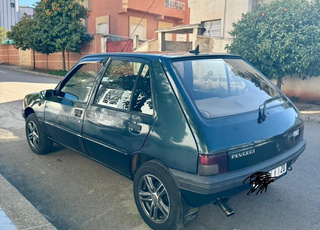Peugeot 205 Diesel Manuelle 1996 à Meknès